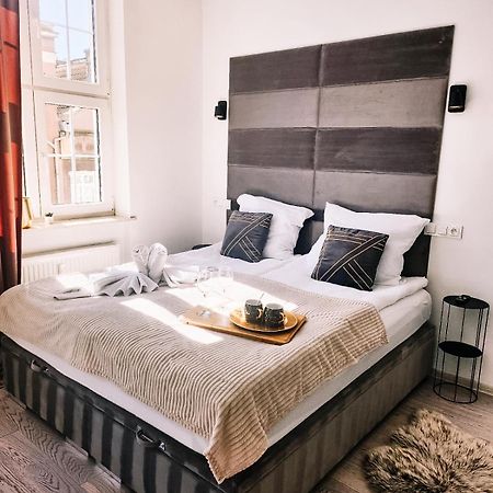 Cloud 9 King Size Bed - Old Town View Gdansk Ogarna Apartment Exterior foto